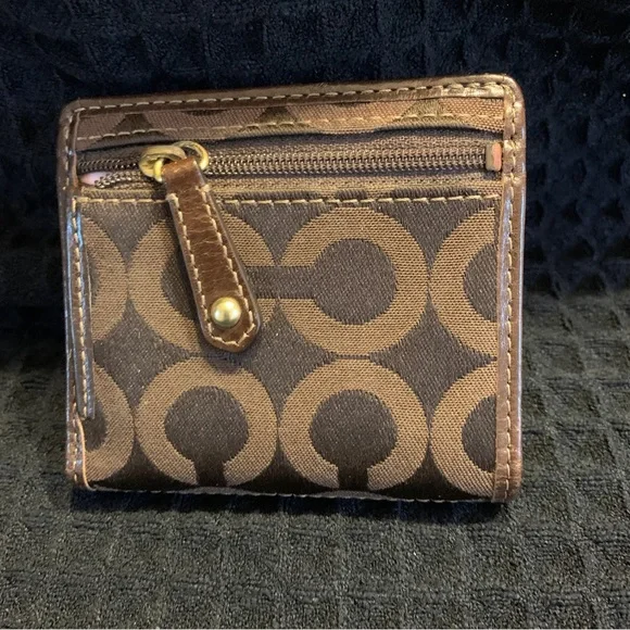 Coach Wallet - Picture 7 of 8